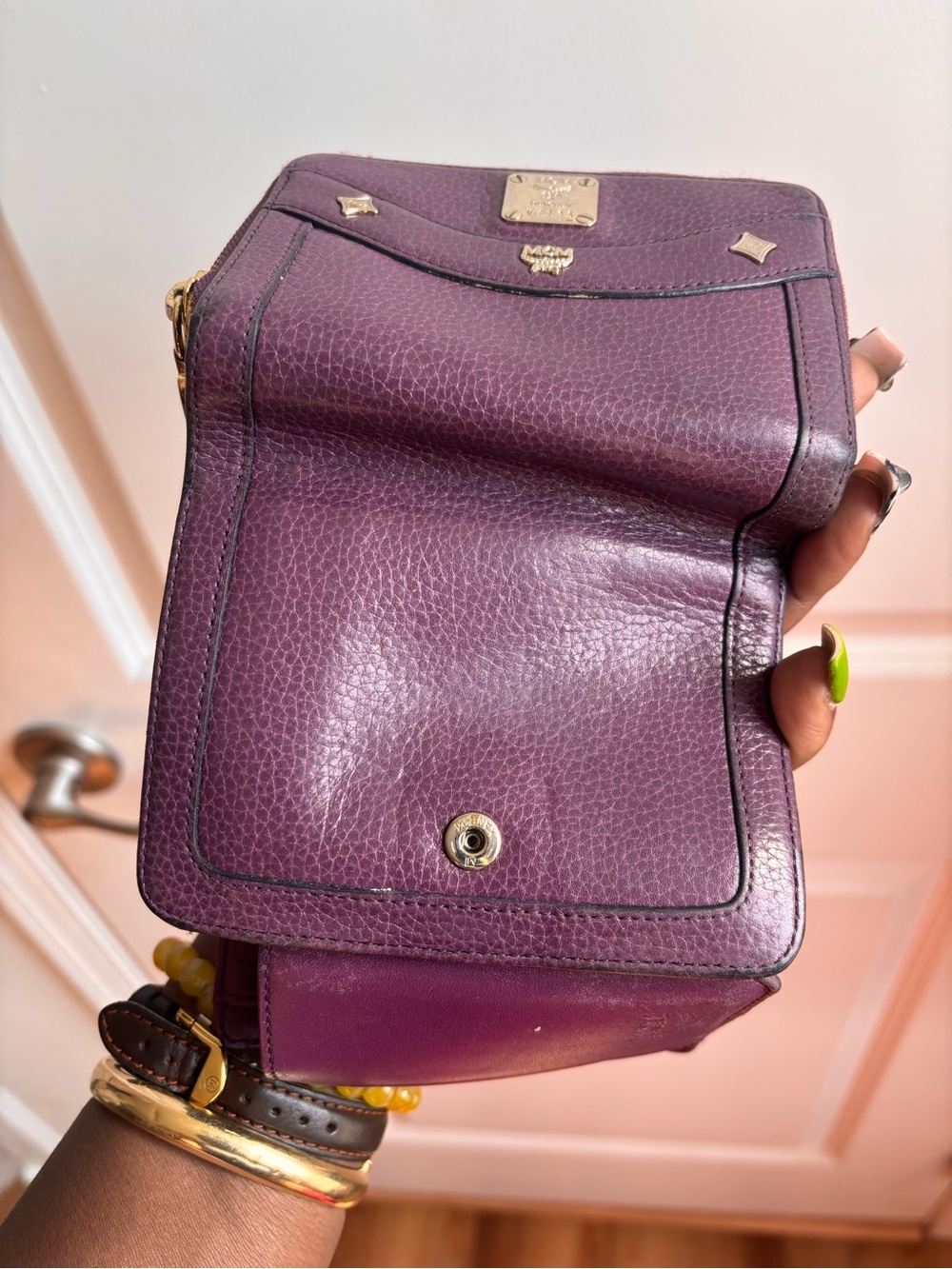MCM Purple textured leather Continental Wallet - Picture 6 of 9